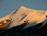 09 Mount Hongde Close Up At Sunrise From Camp At 5092m In Hidden Valley Around Dhaulagiri